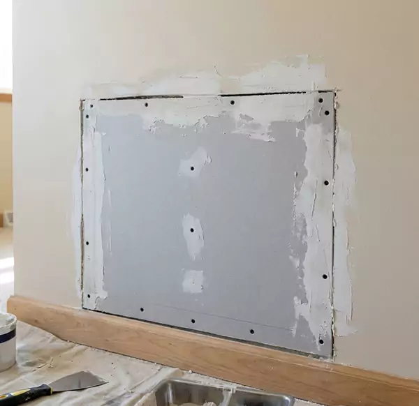 Why Homeowners and Businesses Choose Irving Water Damage Pro for Fixing Water Damaged Drywall in Irving, TX?